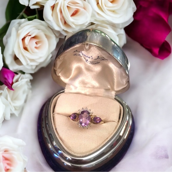 10k Gold Diamond & Amethys ring beautiful - Picture 2 of 13